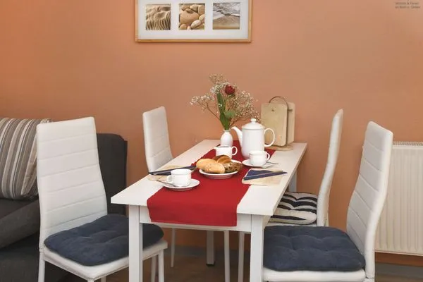 Wohnzimmer Haus Bahnhofstraße 11a Ferienwohnung "Kleine Inselliebe"