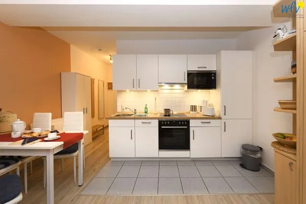 Küche / Küchenzeile Haus Bahnhofstraße 11a Ferienwohnung "Kleine Inselliebe"