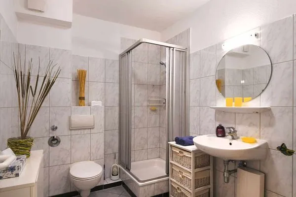 Badezimmer Haus Bahnhofstraße 11a Ferienwohnung "Kleine Inselliebe"