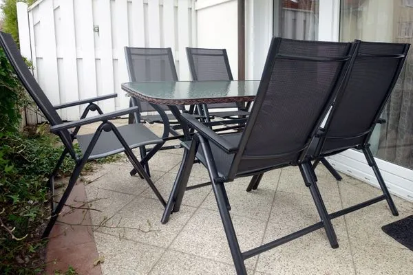 Terrace Ostsee Residenz Meeresblick Strandläufer