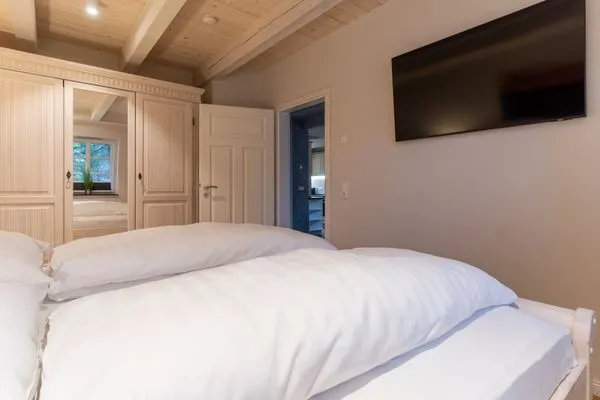 Reetdachhaus Steuerbord & Backbord Reetdachhaus Sandhus Backbord SPO Dorf - 