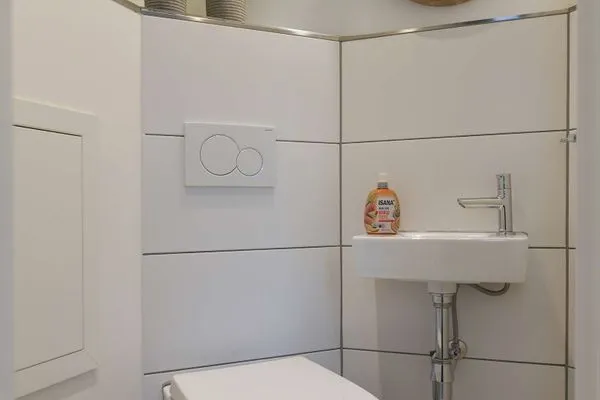 Gäste-WC Fischerhus Ferienhaus Fischerhus Wangerooge