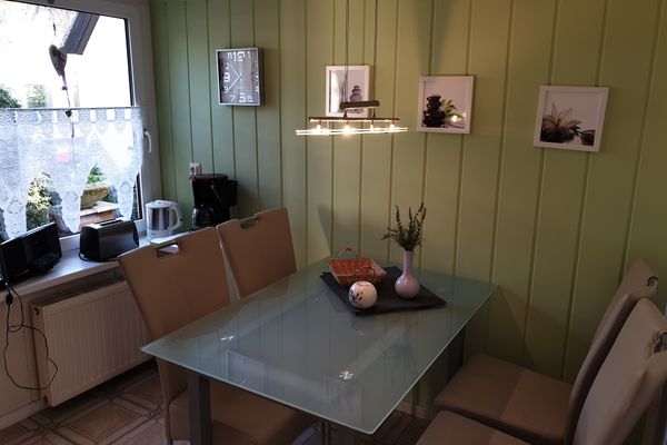  Abendfrieden Born - Küche / Küchenzeile