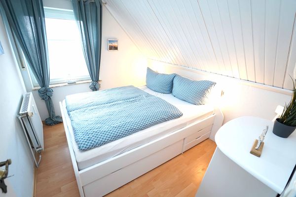  Ferienwohnung Wangerooge in Hartward Hartward - Schlafzimmer