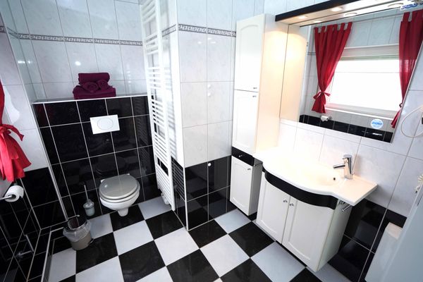  Ferienwohnung Spiekeroog in Harteward Hartward - Badezimmer