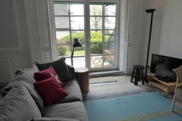  App. Auerhahn im "Schmugglerhus" Wieck - Wohnzimmer