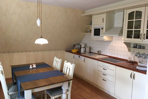  Ferienwohnung zur Brake Wieck - Küche / Küchenzeile