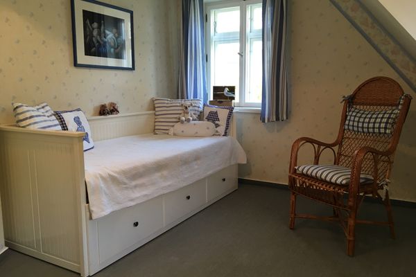  Ferienwohnung zur Brake Wieck - Schlafzimmer
