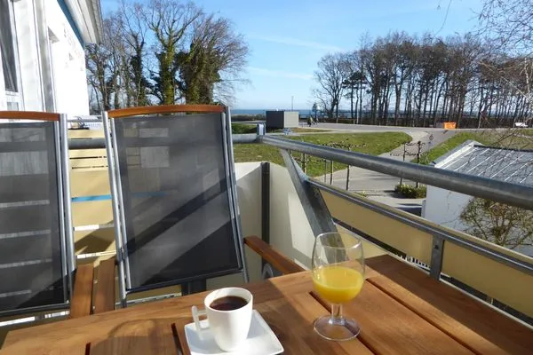 Balkon mit Bestuhlung Residenz am Strand Wohnung 2-36