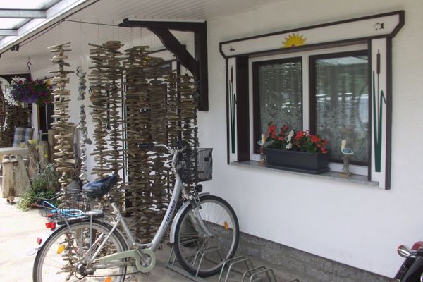  Koje Born - Fassade / Eingang