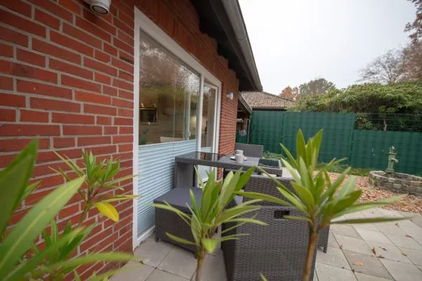  Haus Seestern Stickenbüttel - Gartenblick