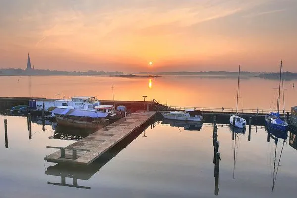 Meerblick  Ferienwohnung Schleiloge mit Panoramablick auf die Schlei