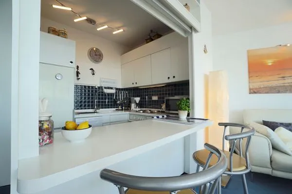 Küche / Küchenzeile  Ferienwohnung Schleiloge mit Panoramablick auf die Schlei