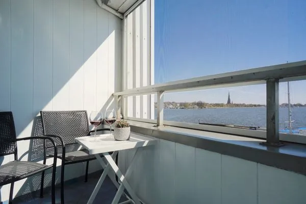 Balkon  Ferienwohnung Schleiloge mit Panoramablick auf die Schlei