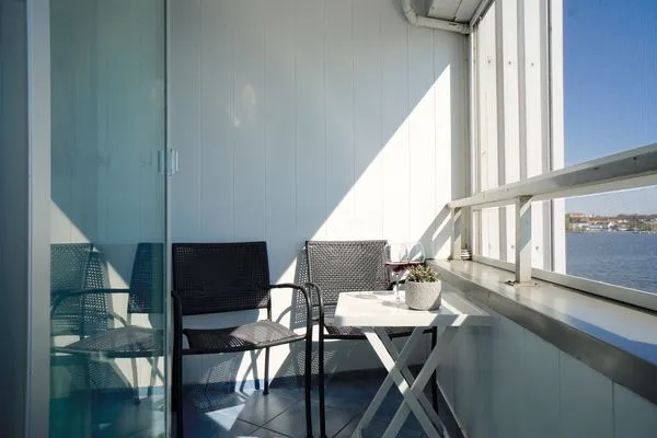 Balkon  Ferienwohnung Schleiloge mit Panoramablick auf die Schlei