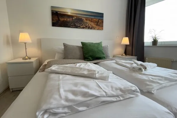 Haus Nordseebrandung FeWo D1.4 Sahlenburg - Bett