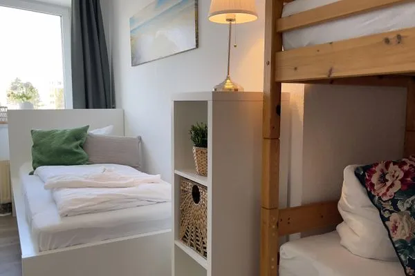 Haus Nordseebrandung FeWo D1.4 Sahlenburg - Bett