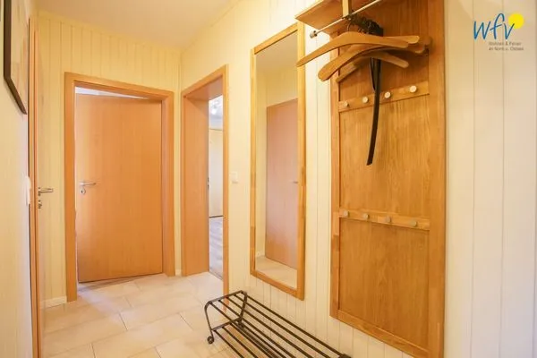 Flur Haus Blanke Fenne 2d Ferienwohnung Auerhahn