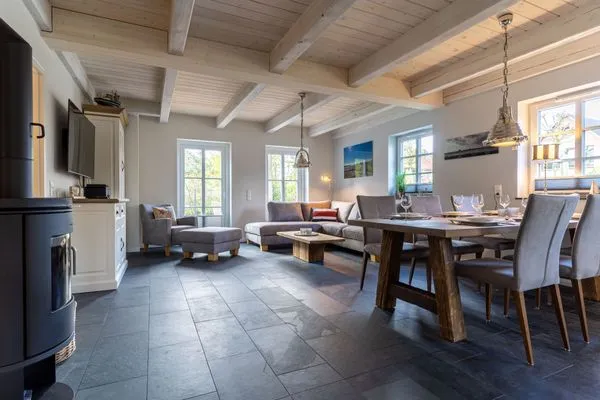 Reetdachhaus Steuerbord & Backbord Reetdachhaus Sandhus Steuerbord SPO Dorf - 