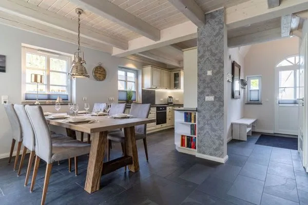 Reetdachhaus Steuerbord & Backbord Reetdachhaus Sandhus Steuerbord SPO Dorf - 