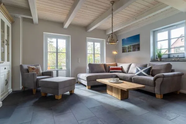 Reetdachhaus Steuerbord & Backbord Reetdachhaus Sandhus Steuerbord SPO Dorf - 