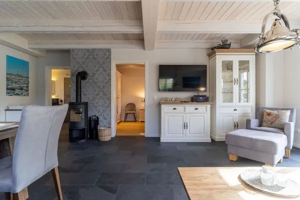 Reetdachhaus Steuerbord & Backbord Reetdachhaus Sandhus Steuerbord SPO Dorf - 