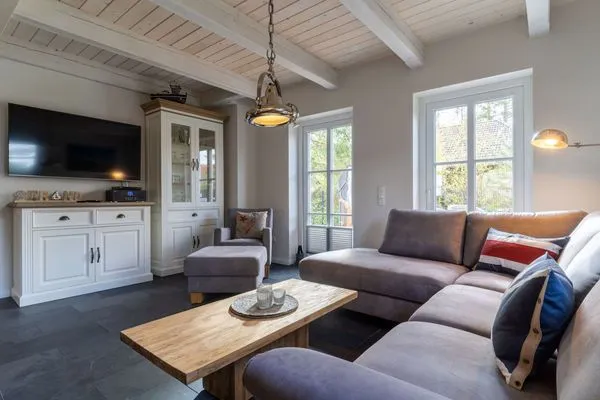 Reetdachhaus Steuerbord & Backbord Reetdachhaus Sandhus Steuerbord SPO Dorf - 