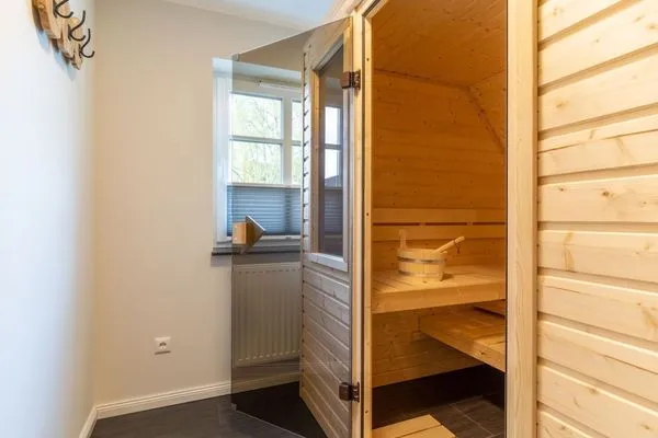 Reetdachhaus Steuerbord & Backbord Reetdachhaus Sandhus Steuerbord SPO Dorf - 