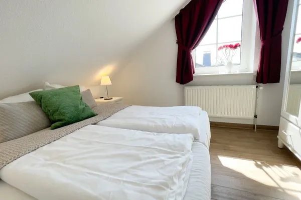 Haus Kirsten Duhnen FeWo 5 Duhnen - Bett