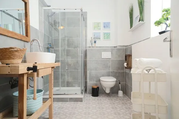 Badezimmer  Einladende Ferienunterkunft 'Tischlerhaus' im Herzen von Schleswig