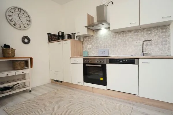 Küche / Küchenzeile  Einladende Ferienunterkunft 'Tischlerhaus' im Herzen von Schleswig