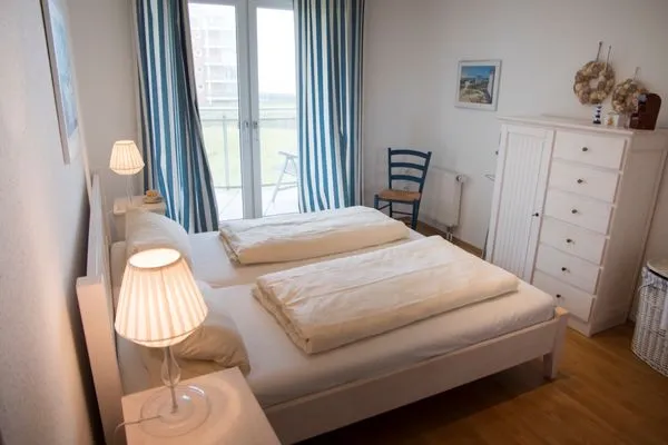 Strand Palais FeWo 11 Duhnen - Schlafzimmer