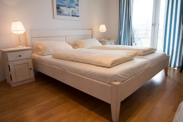 Strand Palais FeWo 11 Duhnen - Schlafzimmer