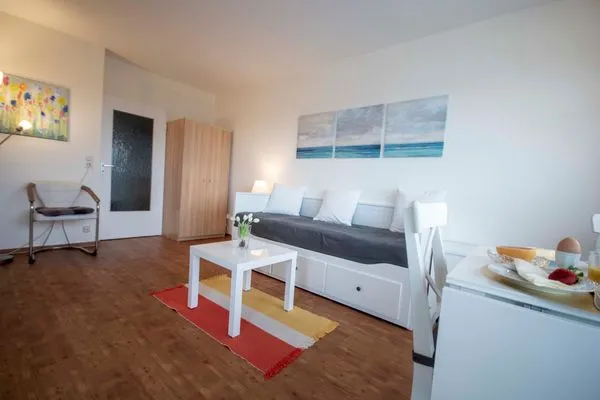 Frische Brise FeWo 08.05 Sahlenburg - Wohnzimmer