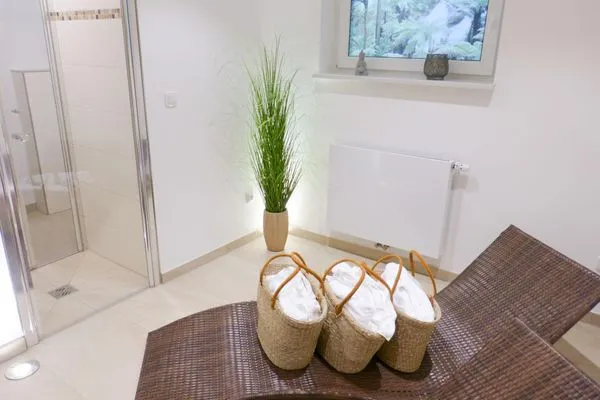 Liegen im Saunabereich der Ferienwohnung Seepferdchen in Süddorf auf Amrum Heidehüs Friesenhaushälfte *Seepferdchen*