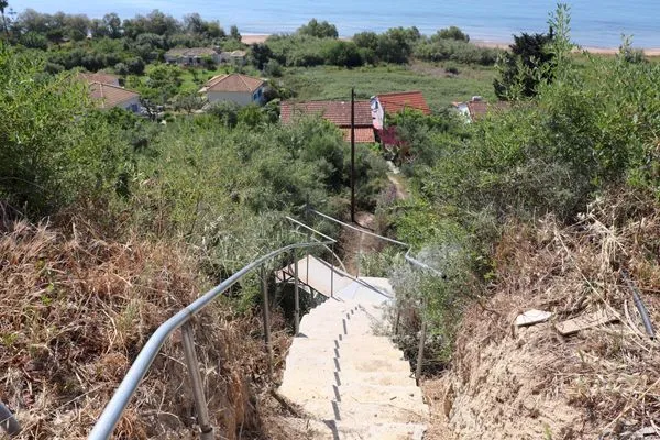 Way to the beach  Sofia-Maria