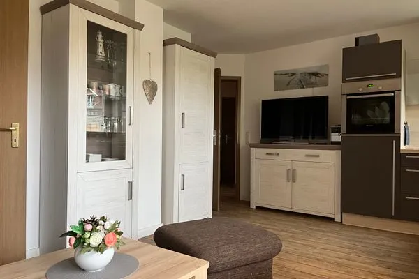 Wohnzimmer  (TRA7b) "Residenz Windrose" App.6