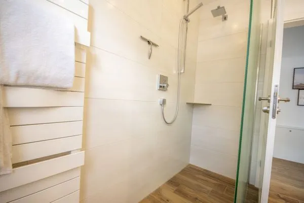 Duhner Strand FeWo 2 Duhnen - Badezimmer