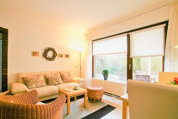 Haus Wexler FeWo 26a-2 EG Sahlenburg - Wohnzimmer