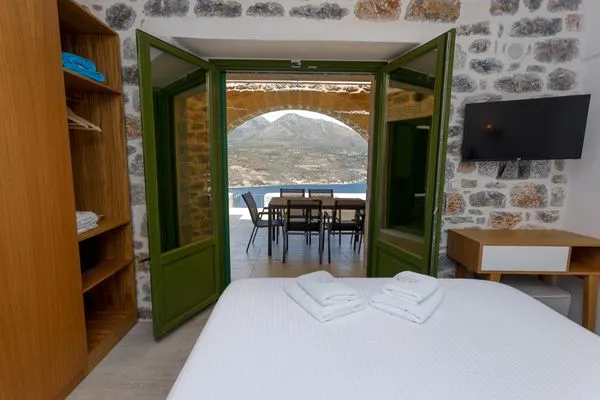 Schlafzimmer  Ermis-Apea Villas