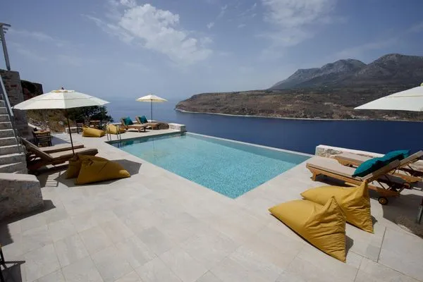Pool  Ermis-Apea Villas