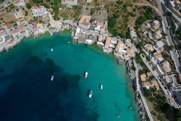 Limeni  Ermis-Apea Villas