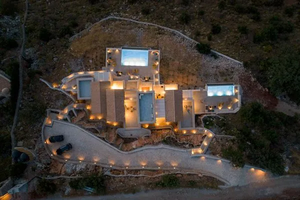 Vogelperspektive  Aris-Apea Villas