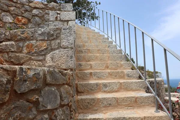 Treppe zur Terrasse  Aris-Apea Villas