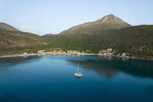 Limeni  Aris-Apea Villas