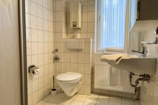 Haus Nordseeperle FeWo  4 Duhnen - Badezimmer