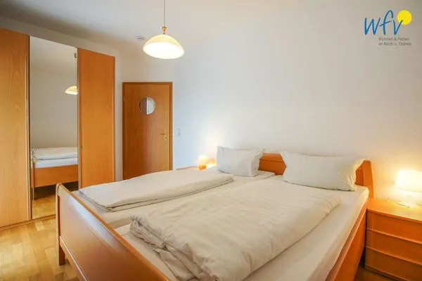 Schlafzimmer Traumschiff Borkum Ferienwohnung 1
