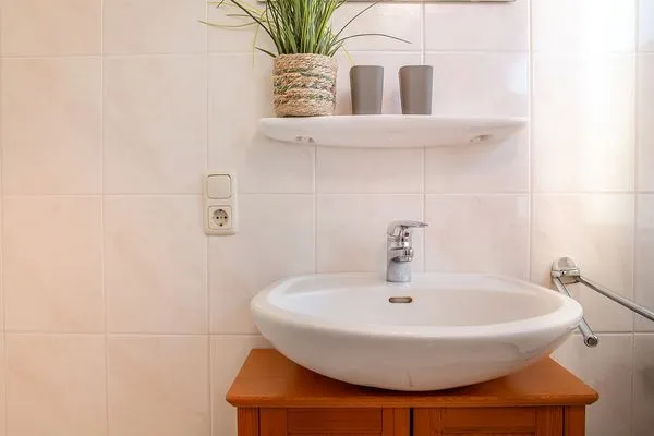   50137 "Deichkajüte 6"