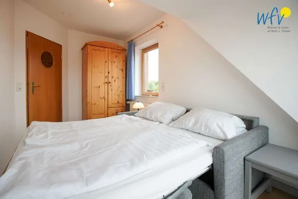 Schlafzimmer Traumschiff Borkum Ferienwohnung 3