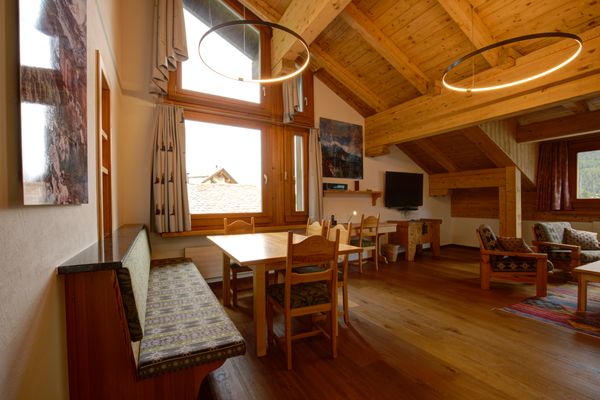 Chesa Munteratsch 2-Zimmerwohnung 301 Typ E Silvaplana - -img.tag.livingroom-